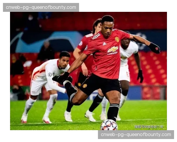 战术板：解析德甲流行“边后卫内收”踢法对比赛宽度的影响